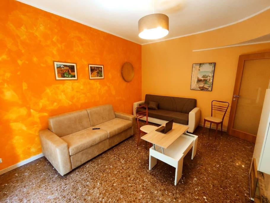 Apartment Mi Affaccio Sulla Piazza Milan